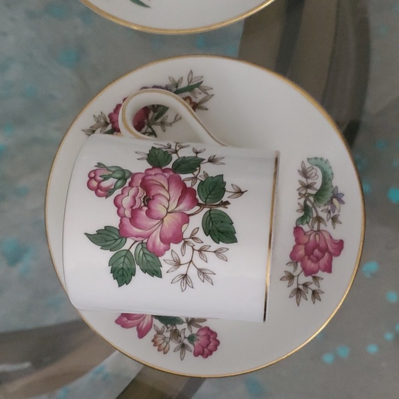 Wedgwood x2 - Picture 2 of 4